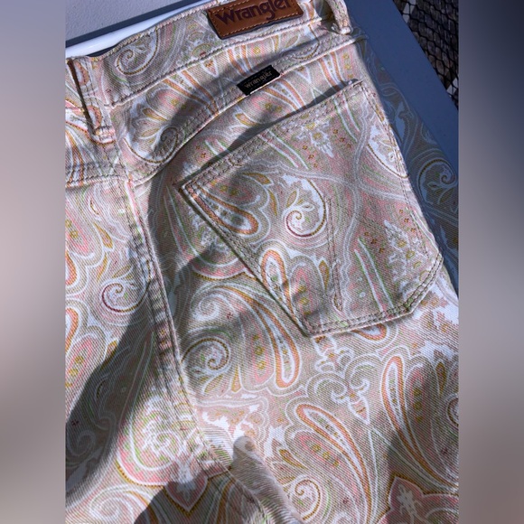 Wrangler High Rise Fierce Flare Paisley Colorful Print Cotton Jeans Size 8 29/32 - Picture 9 of 16
